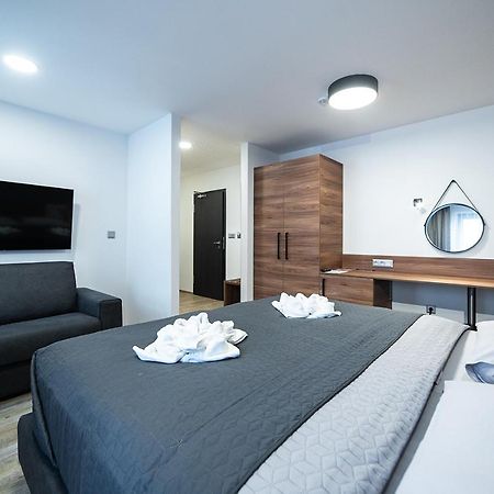 Hotel Lidovy Dum Opava Esterno foto